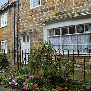 Ewden Robin Hood's Bay